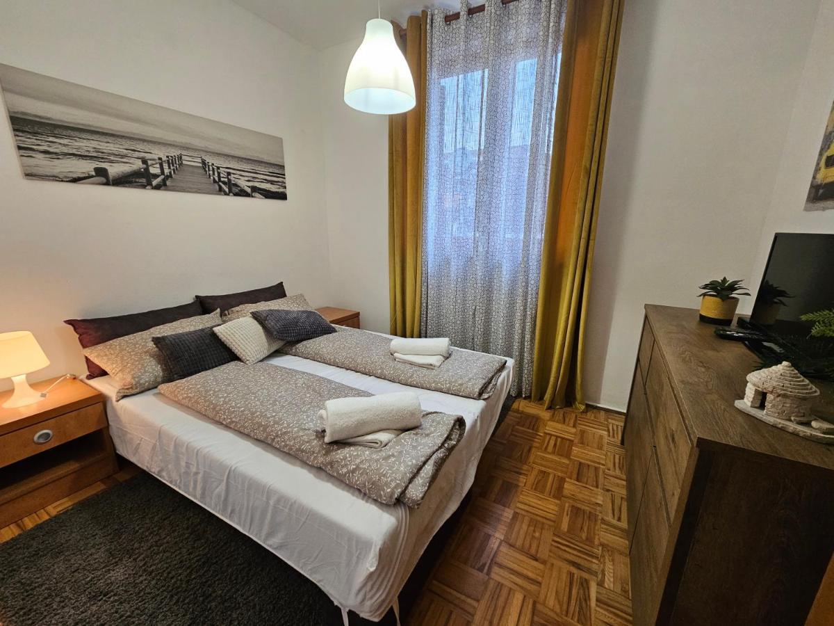 Apartment Gloria Rovinj Exteriör bild