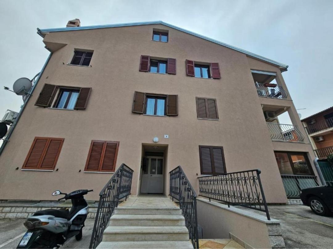 Apartment Gloria Rovinj Exteriör bild